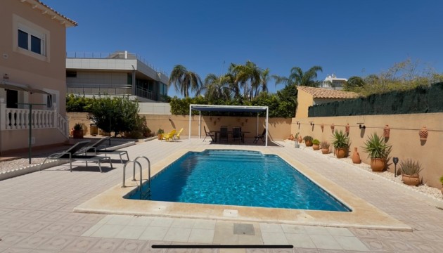 Resale - Detached Villa - Orihuela Costa - Costa Blanca