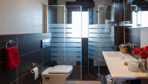 Resale - Detached Villa - Avileses