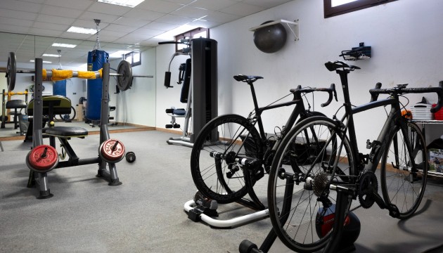 Resale - Detached Villa - Avileses