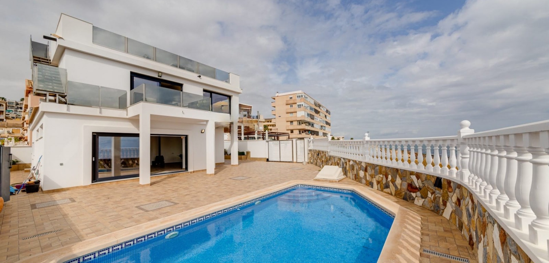 House in Torrevieja - view 1
