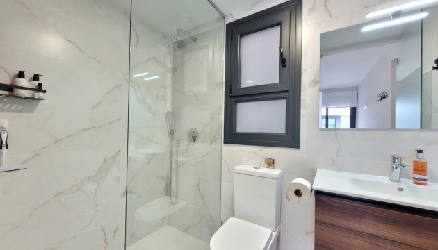 Resale - Apartment - Orihuela Costa - Villamartin