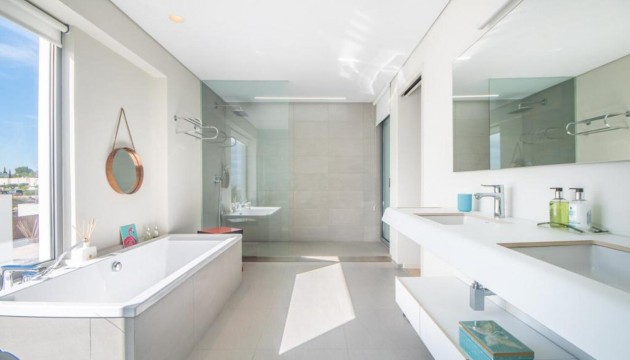 Resale - Detached Villa - Orihuela Costa - Las Colinas Golf