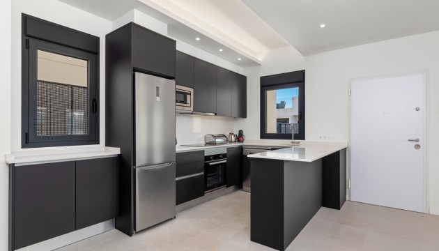 Begagnad - Parhus - La Marina