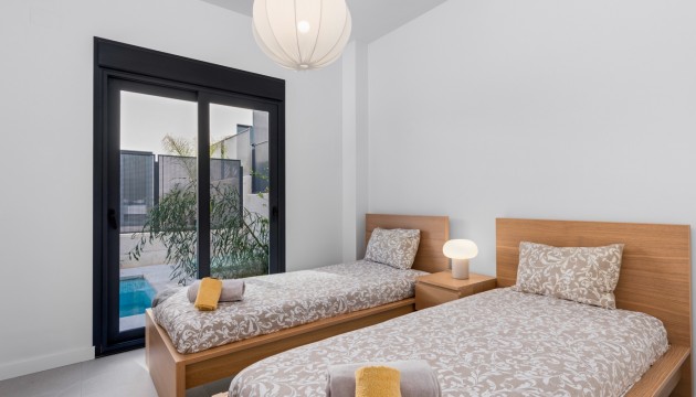 Begagnad - Parhus - La Marina