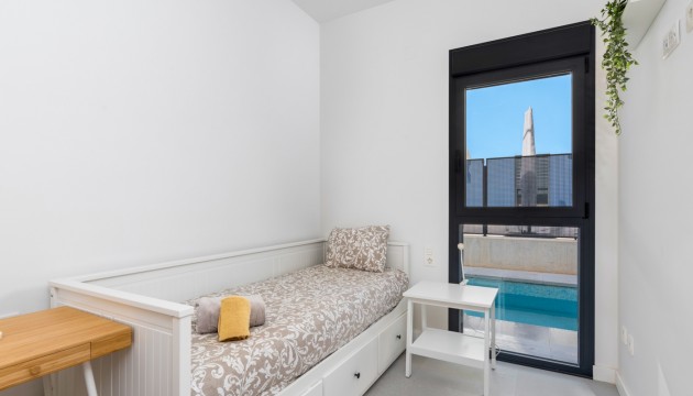 Begagnad - Parhus - La Marina