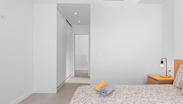 Begagnad - Parhus - La Marina