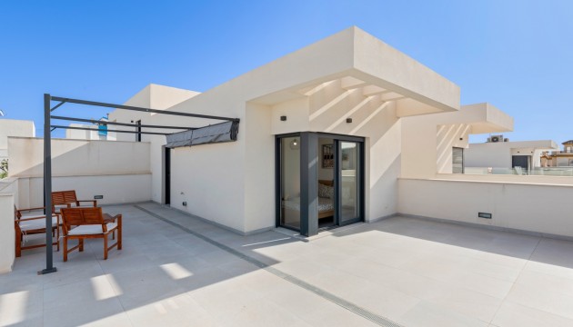 Begagnad - Parhus - La Marina