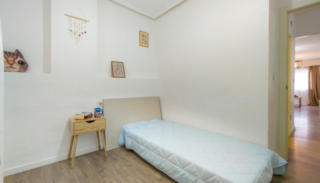 Resale - Apartment - Torrevieja