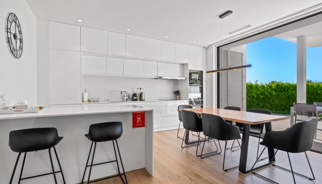 Resale - Apartment - Las Colinas Golf - Las Colinas Golf Resort