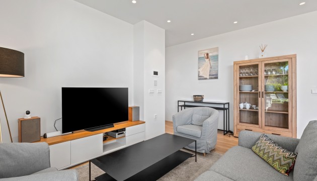 Resale - Apartment - Las Colinas Golf - Las Colinas Golf Resort