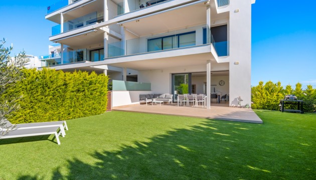 Resale - Apartment - Las Colinas Golf - Las Colinas Golf Resort