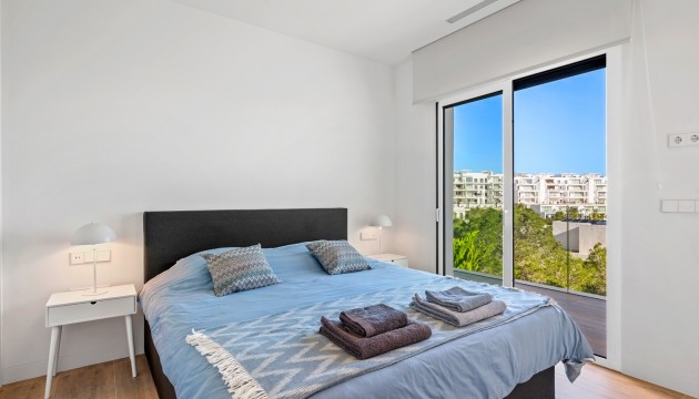 Resale - Apartment - Las Colinas Golf - Las Colinas Golf Resort