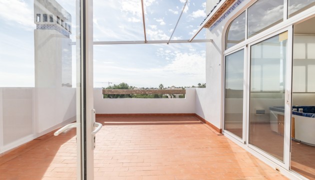 Resale - Apartment - Orihuela Costa - Los Dolses