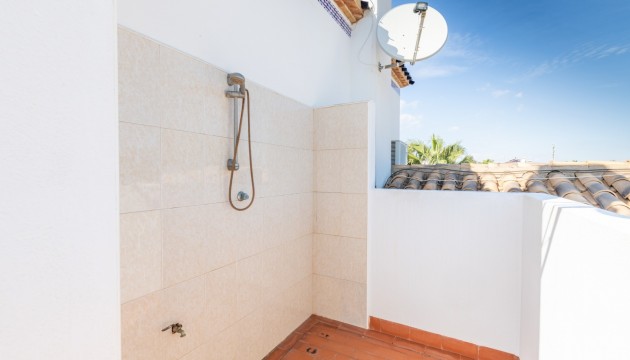 Resale - Apartment - Orihuela Costa - Los Dolses