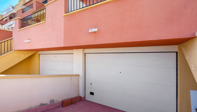 Resale - House - Orihuela Costa - Los Dolses