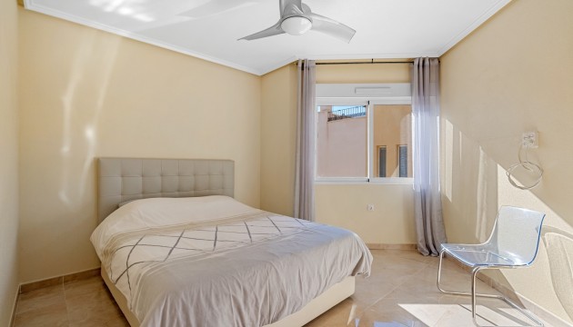 Resale - House - Orihuela Costa - Los Dolses