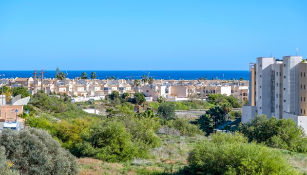 Resale - House - Orihuela Costa - Los Dolses