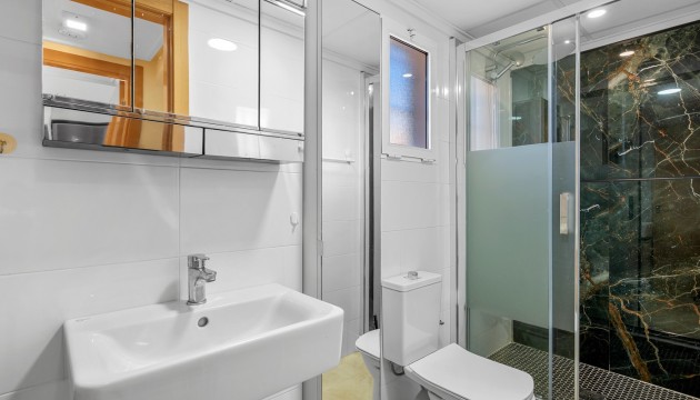 Resale - House - Orihuela Costa - Los Dolses