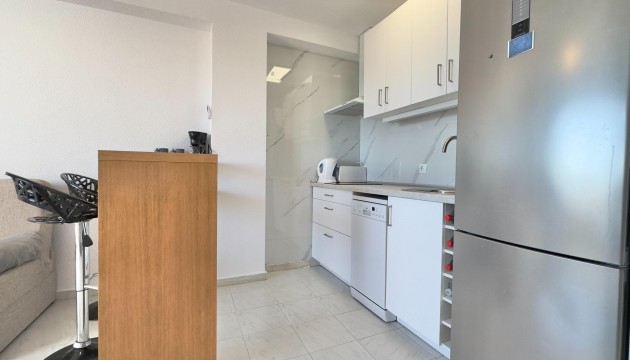 Begagnad - Studio - Torrevieja