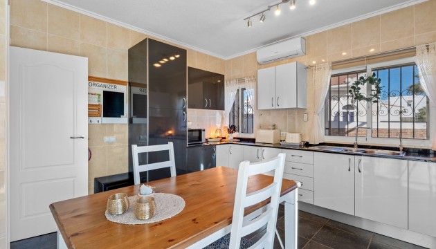 Resale - Detached Villa - Ciudad Quesada - Doña Pepa