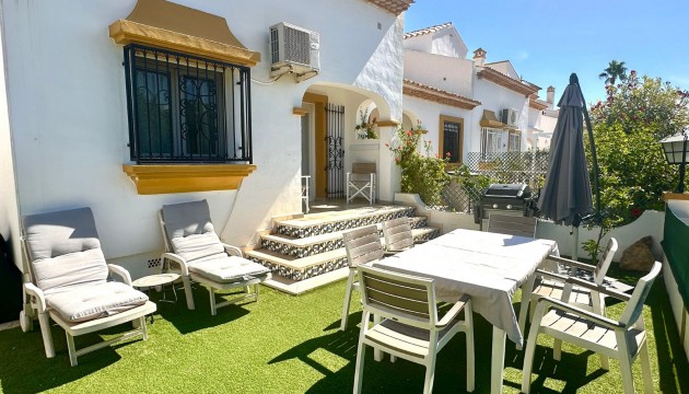 Resale - Townhouse - Orihuela Costa - Villamartín