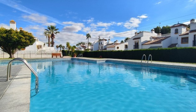 Resale - Townhouse - Orihuela Costa - Villamartín