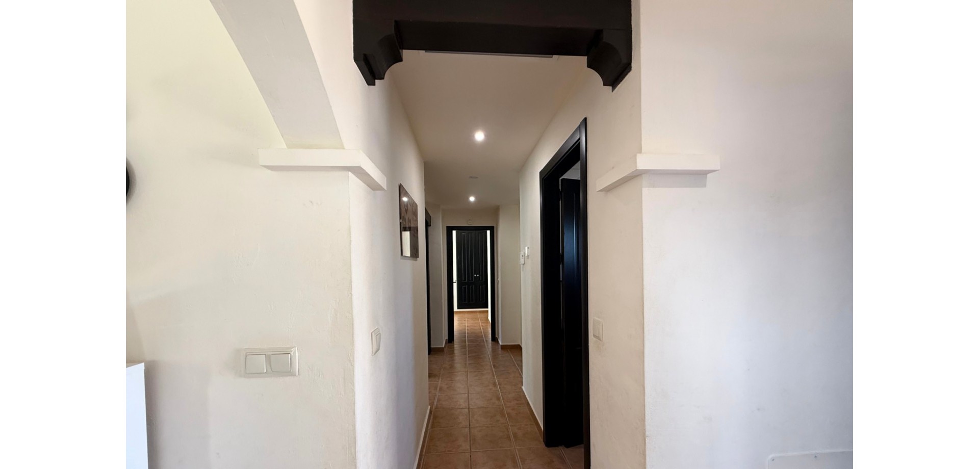 House in Ciudad Jardin - Image 4