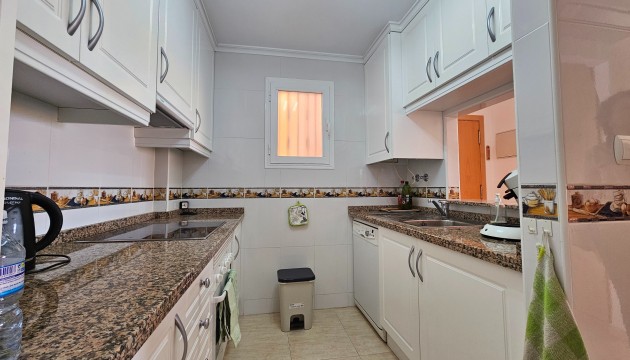 Herverkoop - Apartment - Torrevieja