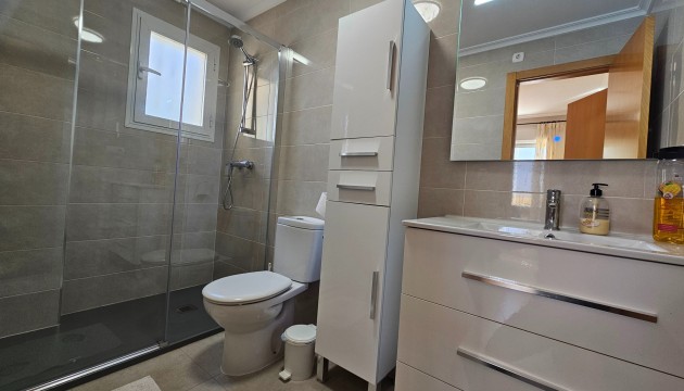 Herverkoop - Apartment - Torrevieja