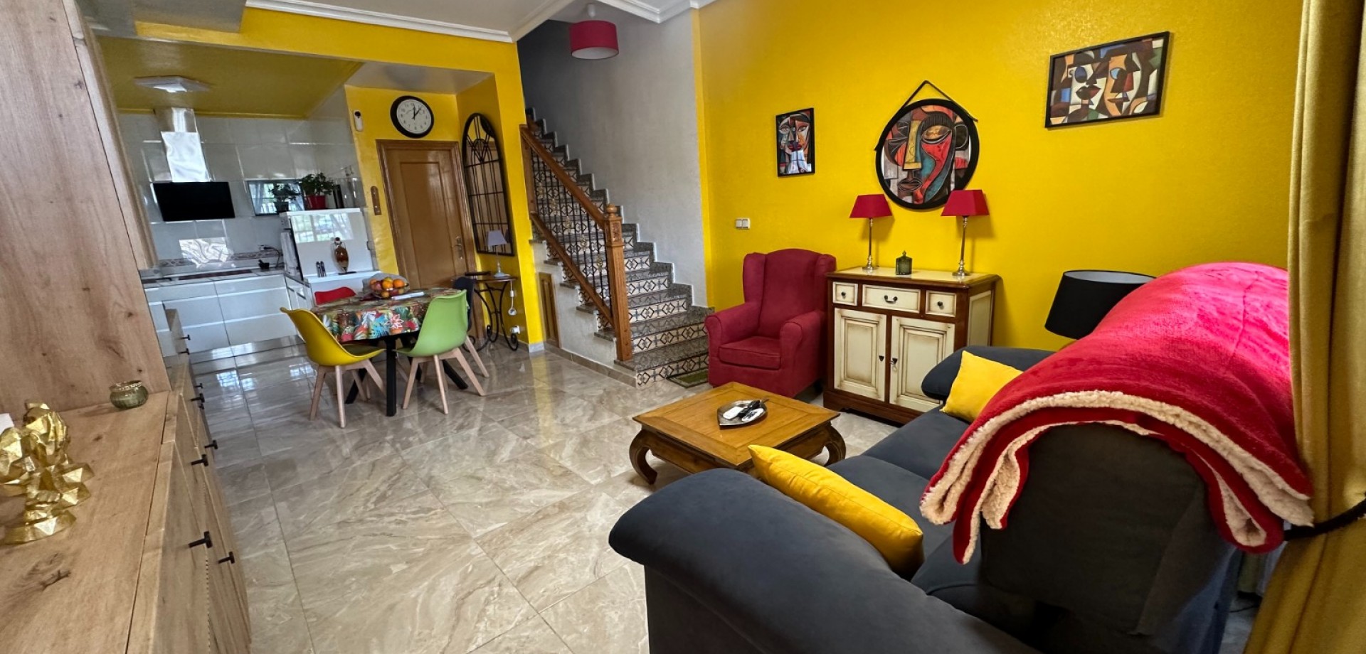 House in Alicante - Image 3