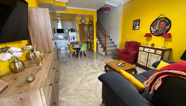 Herverkoop - Herenhuis - Bigastro