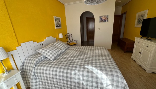 Herverkoop - Herenhuis - Bigastro