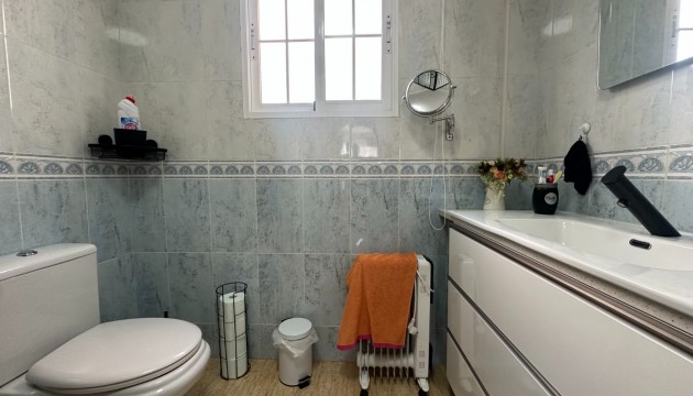 Herverkoop - Herenhuis - Bigastro