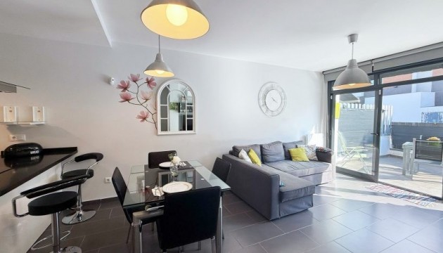 Resale - Detached Villa - Orihuela Costa - Villamartín