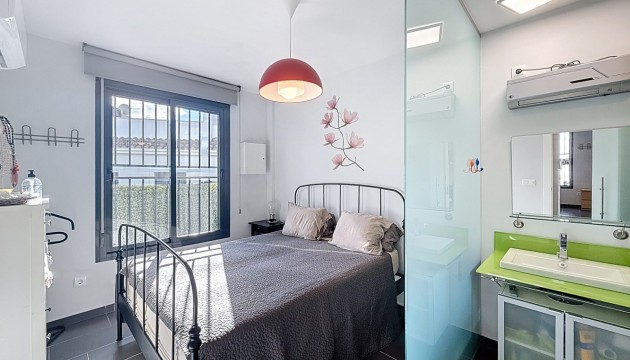 Resale - Detached Villa - Orihuela Costa - Villamartín