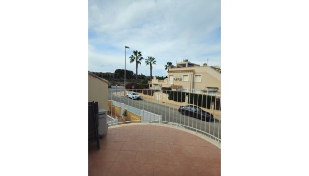 Resale - Detached Villa - Orihuela Costa - Villamartín