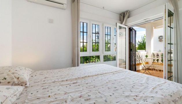 Resale - Detached Villa - Orihuela Costa - Villamartín