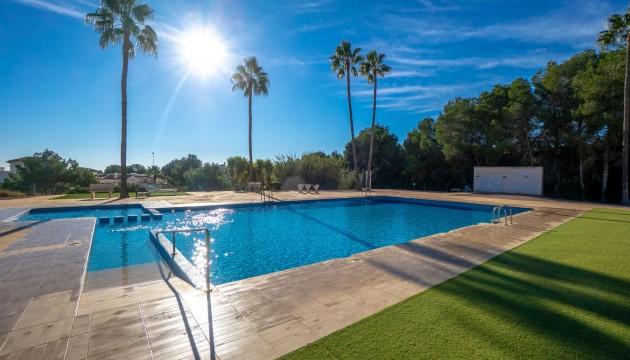 Resale - Detached Villa - Orihuela Costa - Villamartín