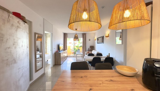 Resale - Apartment - Orihuela Costa - Playa Flamenca