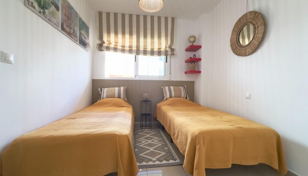 Resale - Apartment - Orihuela Costa - Playa Flamenca