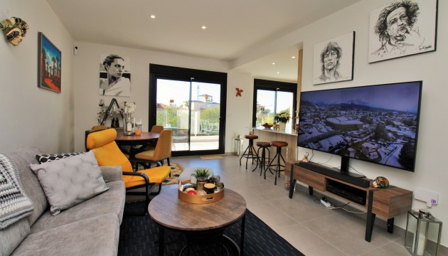 Resale - Apartment - Orihuela Costa - Villamartín