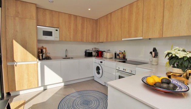 Resale - Apartment - Orihuela Costa - Villamartín