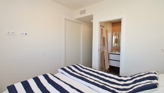 Resale - Apartment - Orihuela Costa - Villamartín