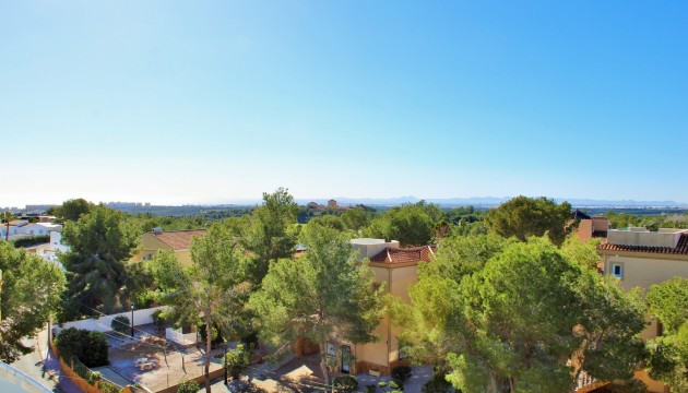 Resale - Apartment - Orihuela Costa - Villamartín