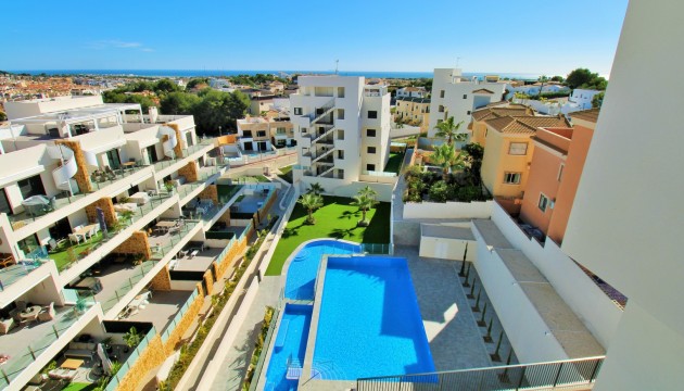 Resale - Apartment - Orihuela Costa - Villamartín