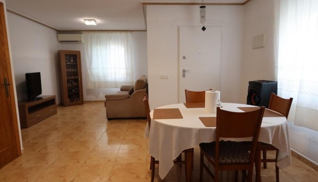 Resale - Townhouse - Torrevieja - El limonar