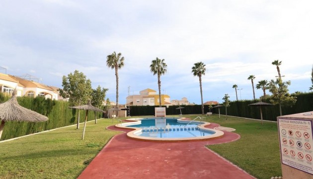 Resale - Townhouse - Torrevieja - El limonar