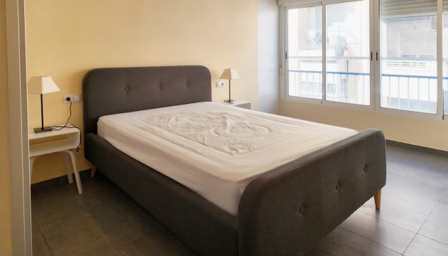 Resale - Apartment - Alicante