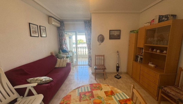 Resale - Apartment - Torrevieja - El Acequión - Los Náufragos
