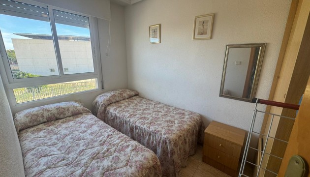 Resale - Apartment - Torrevieja - El Acequión - Los Náufragos